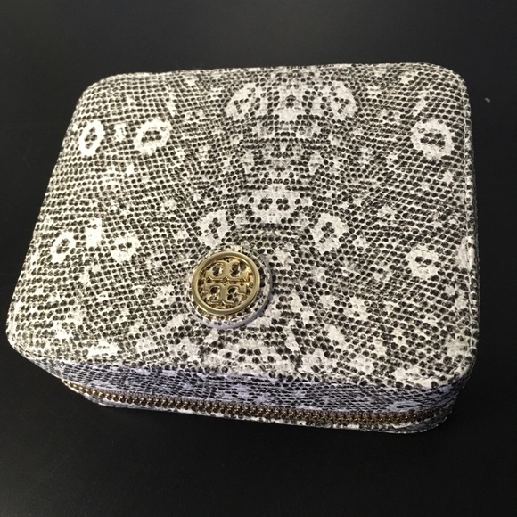 Tory Burch Other - Tory Burch Jewelry Box